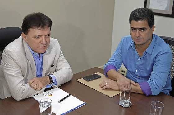Antonio Joaquim e Emanuel Pinheiro discutem, em reunião no TCE, ações para Saúde e transporte público em Cuiabá