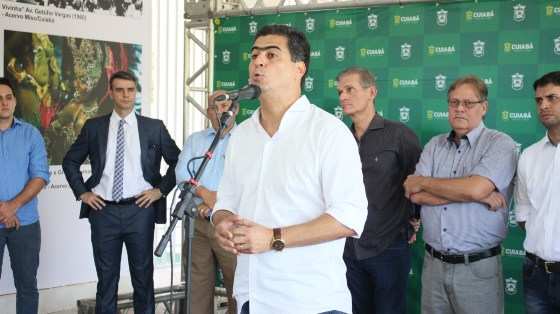 Prefeito Emanuel Pinheiro retirou apenas a Arsec do corte de gastos
