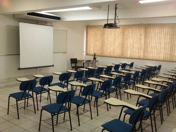 Sindicato quer vacinação de toda população antes de voltar aos trabalhos presenciais 