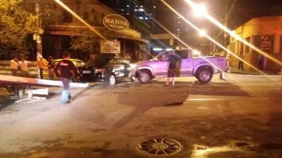 O acidente ocorreu no cruzamento das Avenidas São Sebastião com a Isaac Póvoas, no Centro de Cuiabá