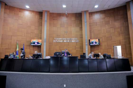 A segunda votação foi realizada na manhã desta quinta-feira (9)