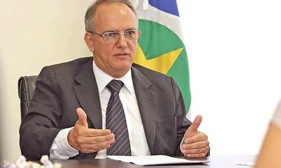 Além da suspensão dos direitos políticos, Zé Carlos do Pátio terá que pagar multa e proibição de contratar com o Poder Público.