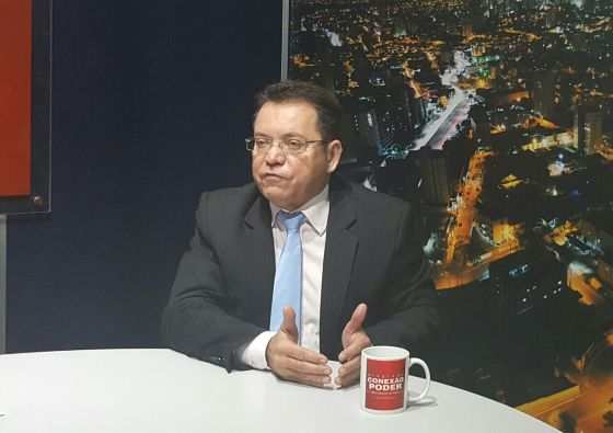 Botelho afirma que poderes vão cobrar repasses atrasados