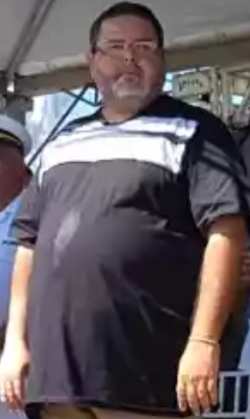 Prrsidente da Câmara mostra como não ir a um evento cívico 