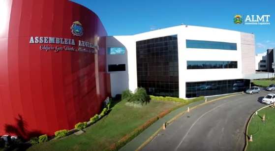 Prefeito teve reunião com deputados nesta sexta-feira