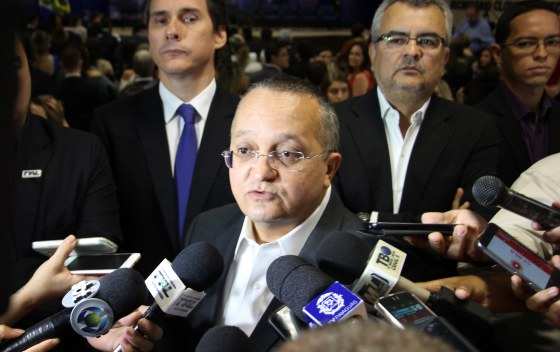 Taques comentou que preferiu retardar o envio da proposta ao Legislativo para que pudesse incluir algumas leis setoriais