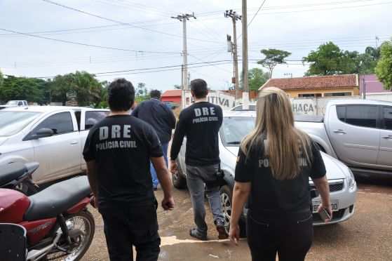 Ação teve como foco 10 pontos de venda de drogas foram identificados no Bairro Vitória Régia.