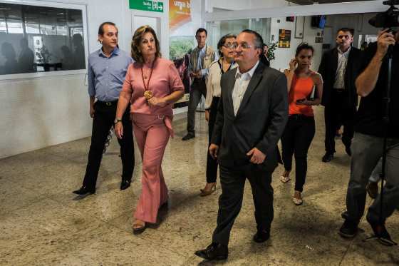 O governador Pedro Taques (PSDB) vistoriou as obras do aeroporto Marechal Rondon, em Várzea Grande
