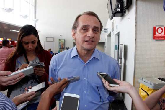 O deputado Wilson Santos preside a CFAEO e argumentou que a votação seguiu todos os trâmites necessários.