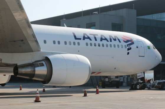 A condenação é da Primeira Vara Cível de Rondonópolis, contra a empresa TAM Linhas Aéreas, atualmente Latam.