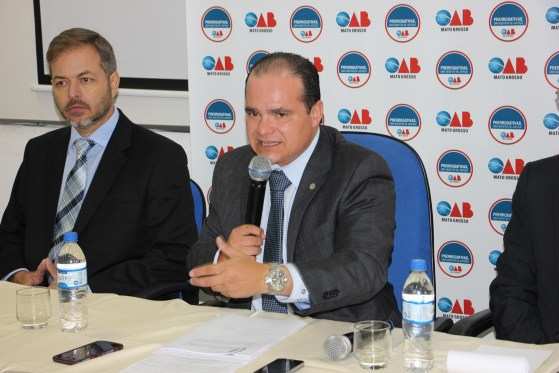 O presidente da OAB, Léo Capataz pode suspender advogados preventivamente