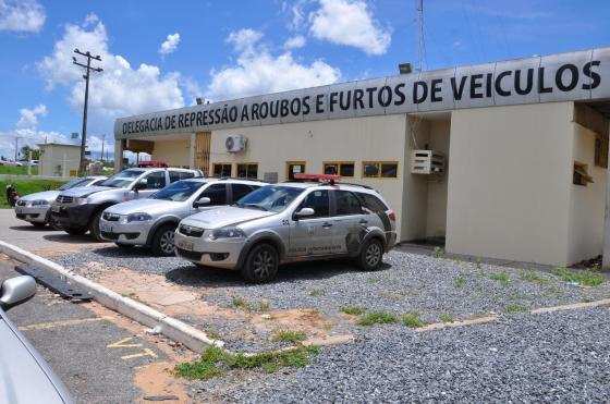 As informações são da Delegacia Especializada de Repressão a Roubos e Furtos de Veículos Automotores (DERRFVA), que atende ocorrência em Cuiabá e Várzea Grande.