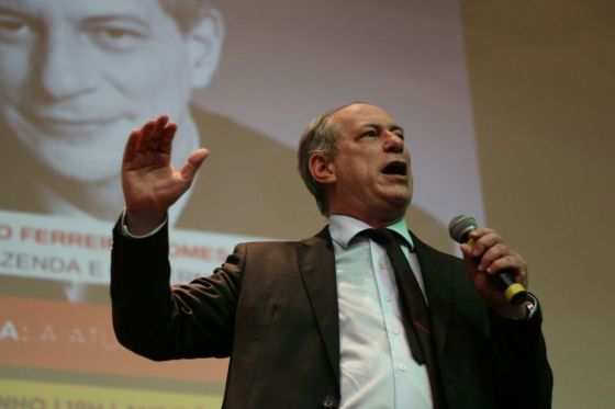 O vice-presidente nacional do PDT, Ciro Gomes, esteve em Cuiabá na terça-feira (20)