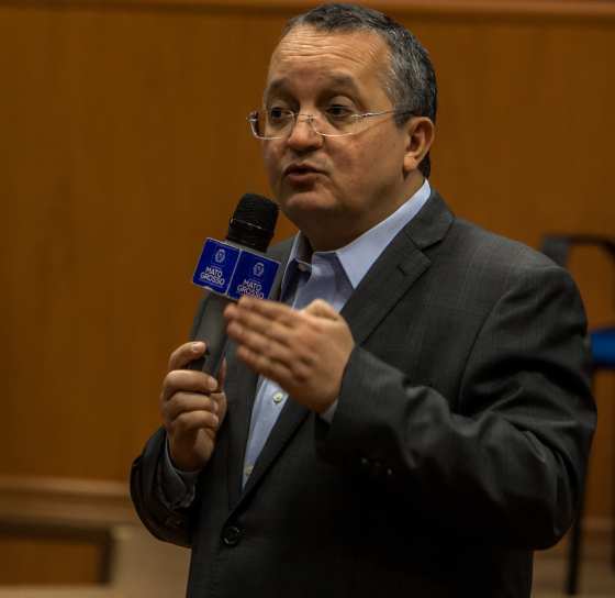 O governador Pedro Taques disse confiar no grupo formado pela antiga comissão provisória, que tinha como presidente estadual o deputado federal Fábio Garcia.