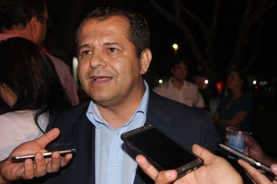 O suplente de deputado federal Valtenir Pereira ocupa vaga de Carlos Bezerra, que está de licença