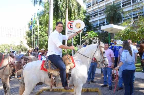 Prefeito Emanuel Pinheiro diz que cavalo pantaneiro está ligado aos primórdios de Cuiabá.