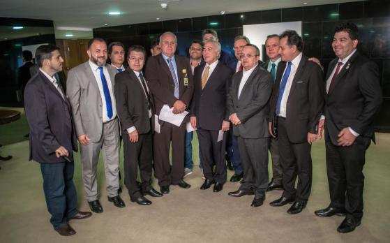 Reunião de Taques com Temer foi acompanhada por deputados federais, senadores e o Ministro da Agricultura, Blairo Maggi.