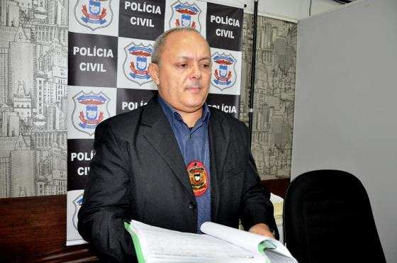 Delegado da Decon, Antonio Carlos de Araújo diz que a dupla usava contas de outras pessoas para receber os valores.