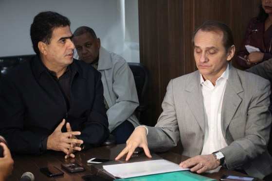 Prefeito fez declaração durante um encontro com o secretário Wilson Santos
