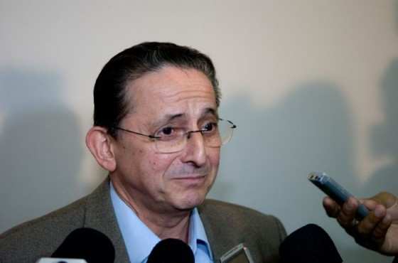O ex-prefeito de Cuiabá Chico Galindo negocia para que o PTB esteja no palanque do PSDB em Mato Grosso.