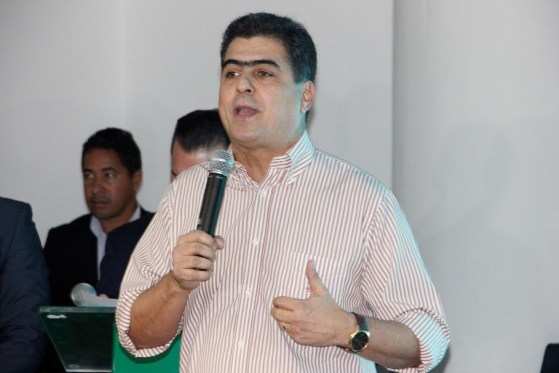 O MDB manifestou pela candidatura à reeleição de Emanuel ao cargo de prefeito.