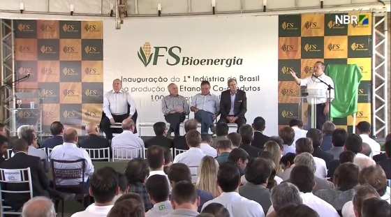 O presidente Michel Temer inaugurou a primeira usina de etanol de milho do país, em Lucas do Rio Verde, nesta sexta-feira (11).