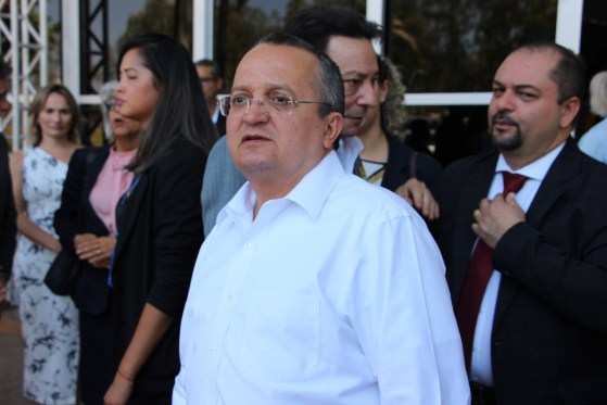 Pedro Taques diz que Cuiabá precisa continuar sendo a 'cidade verde'.