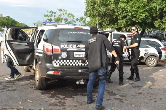 Operação Ares Vermelho desarticulou a quadrilha responsável por 60% dos roubos de carros na região metropolitana.