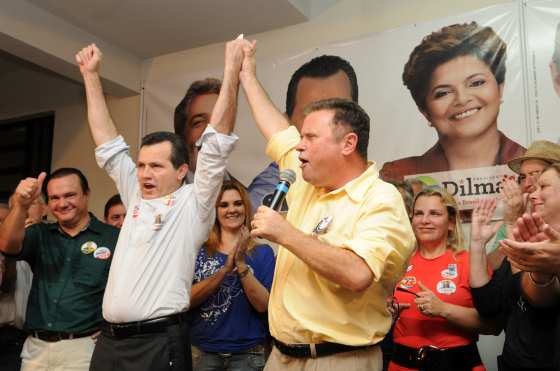 Em um dos trechos da delação, Silval revelou que só obteve apoio de Maggi para a eleição ao Governo do Estado, em 2010, porque aceitou pagar R$ 80 milhões em dívidas do ministro.