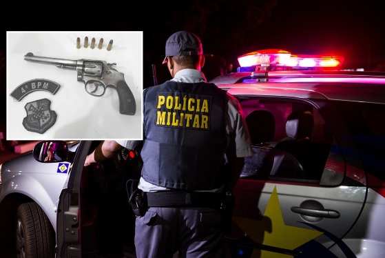 A arma foi apreendida e a mulher encaminhada para a delegacia.