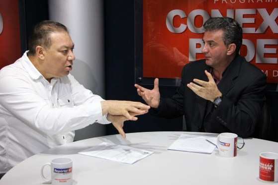 O vereador Toninho de Souza argumenta que o tem dado prisão no Brasil é obstrução à Justiça.