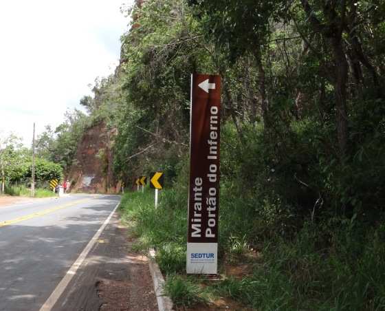 Acidente ocorreu na Estrada de acesso a Chapada dos Guimarães .