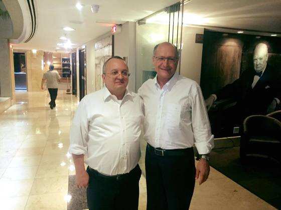 O governador Pedro Taques alega que Geraldo Alckmin tem tempo para ser o preferido do eleitor.