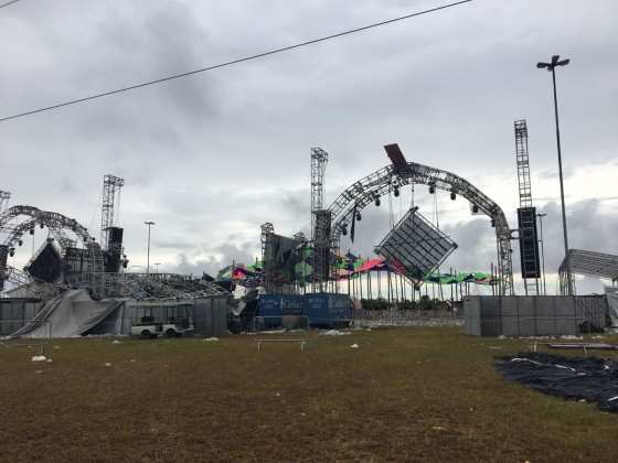 Desabamento de palco em festa rave em Esteio deixou uma vítima