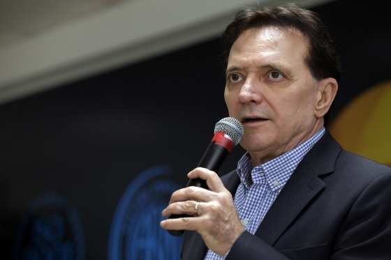 Antonio Joaquim afirma que tem direito à aposentadoria.