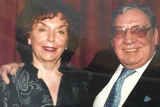 Ruth tinha 90 anos e Bob com 92 anos.