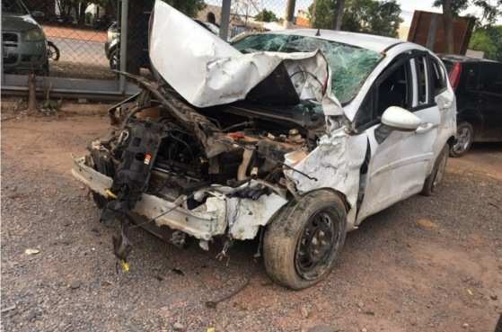 O ficou destruído após o capotamento.