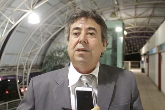 O  juiz Gilperes Fernandes da Silva e sua esposa Sandra Maria Teodoro Carvalho sofreram grave acidente de carro.