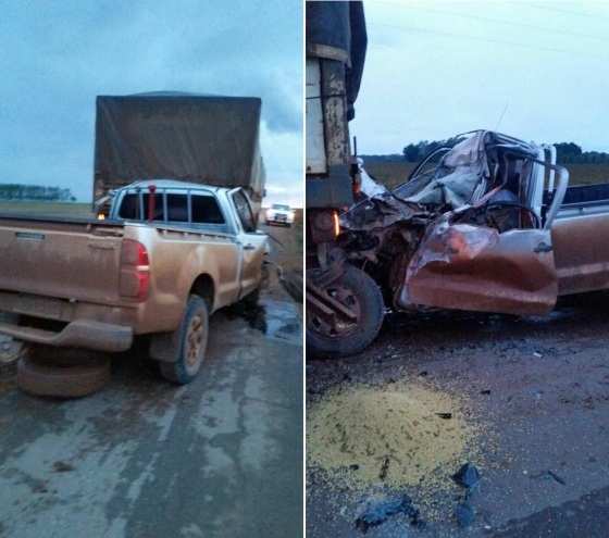 A frente da caminhonete ficou completamente destruída após o acidente.