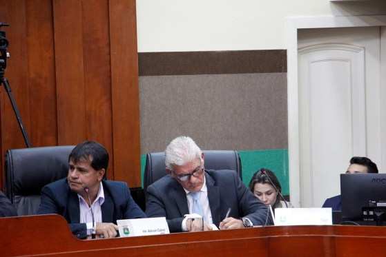 Adevair Cabral e Mario Nadaf deixam comissão.