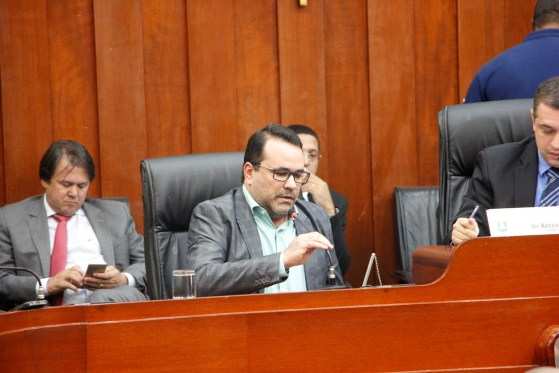 Alan Zanatta é ouvido por membros da CPI do Paletó.