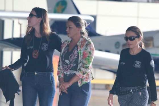 Ane Lise Hovoruski, 29 anos, chegou em um avião da Secretaria de Estado de Segurança Pública (Sesp), no Aeroporto Marechal Rondon.