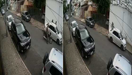 A ação criminosa durou menos de um minuto e foi registrada por uma câmera de segurança