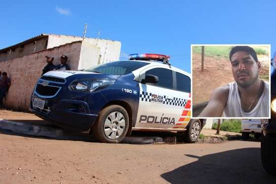 André foi executado pela ex-mulher com três facadas na barriga.