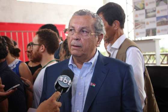 De acordo com Jayme Campos, líder do DEM, o alto índice de rejeição seria um dos motivos para que o partido não participe da coligação do governador Pedro Taques.