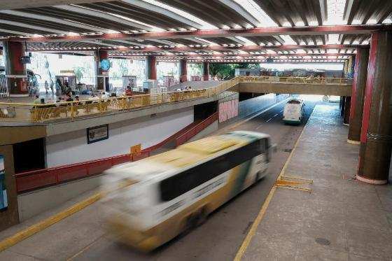 O edital contempla 13 lotes de linhas de ônibus
