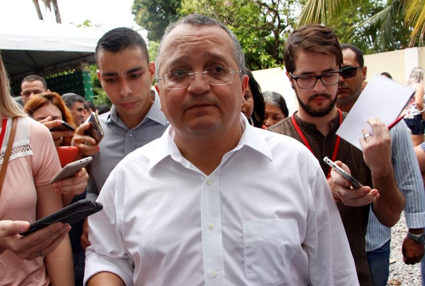 Ex-governador enfrenta cobrança judicial por dívida da campanha de 2018.