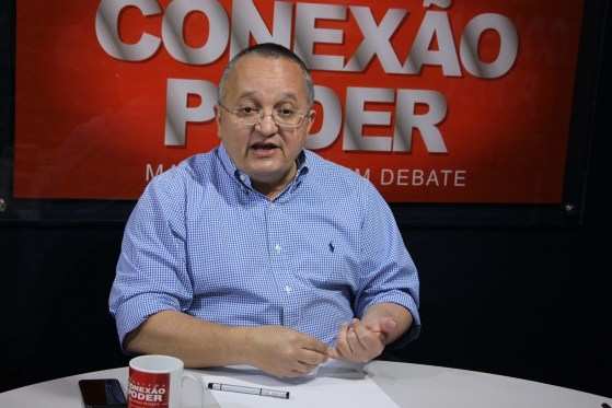 O governador Pedro Taques chamou de desinformados os críticos de sua gestão.