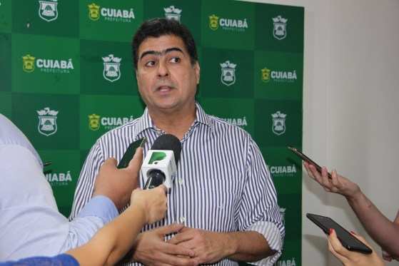 Segundo, Emanuel o ex-prefeito Mauro Mendes deveria ser mais seguro e reconhecer conquistas de sua gestão.