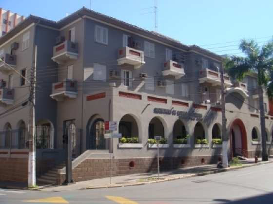 O antigo Grande Hotel é patrimônio histórico tombado em 1984.